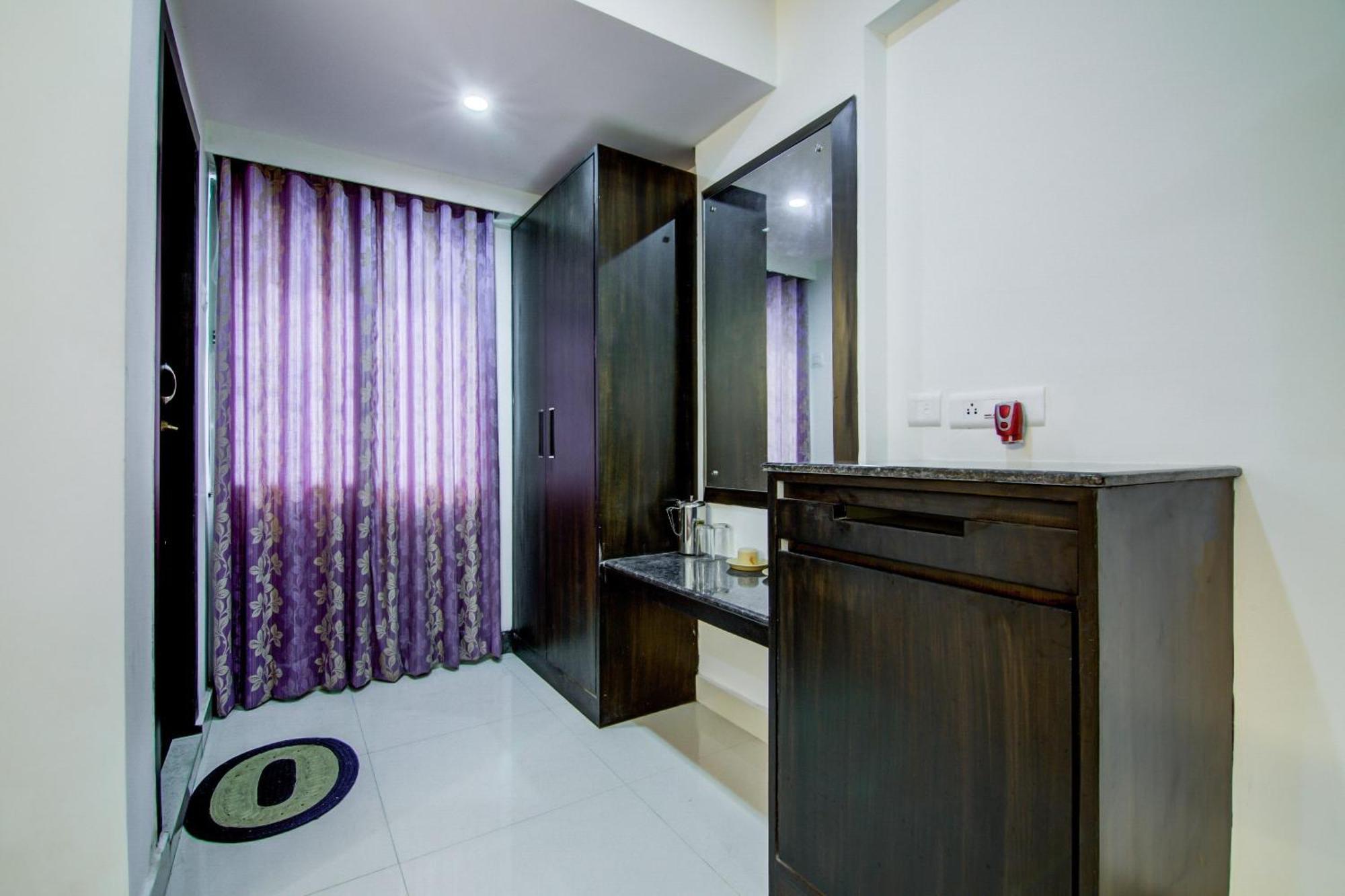 Super Collection O Ramachandra Residency Kurmannapalem Exterior foto